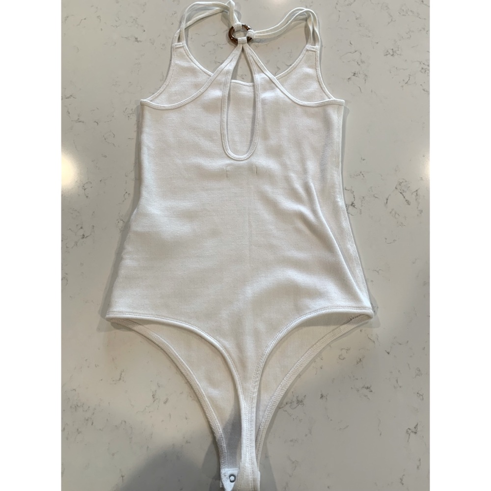 NWOT A&F Ribbed Tank Bodysuit, Size M - Picture 3 of 8